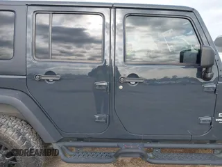 2017 Jeep Wrangler Unlimited Sport с VIN 1C4BJWDG8HL682622, выставлен на аукционе IAAI как лот 42117057 с пробегом 73 507 миль миль и . История ставок и продаж доступна на DreamBid. Изображение 13.