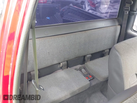 1991 Toyota Pickup с VIN JT4VN93D5M5018545, выставлен на аукционе IAAI как лот 42366875 с пробегом 213 799 миль миль и . История ставок и продаж доступна на DreamBid. Изображение 8.