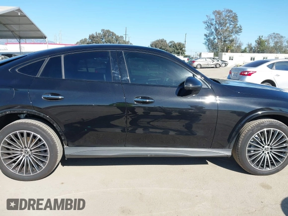 2024 Mercedes-Benz GLC with VIN W1NKJ4HB2RF174822, listed as a IAAI auction lot 41860152 with 7,305 mi miles. Bid and sale history available at carsss.com. Image 14.