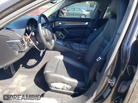 2012 Porsche Panamera S z VIN WP0AB2A70CL060210, wystawiony jako Copart lot #75267644 z przebiegiem 99 227 mil mil oraz Szkoda całkowita • Salvage title. Historia ofert i sprzedaży dostępna na DreamBid. Obrazek 7.