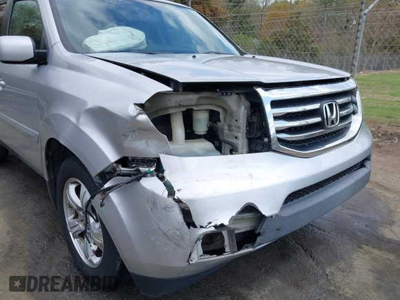 2013 Honda Pilot EX-L with VIN 5FNYF4H54DB056751, listed as a IAAI auction lot 41908873 with 146,393 mi miles. Bid and sale history available at carsss.com. Image 6.