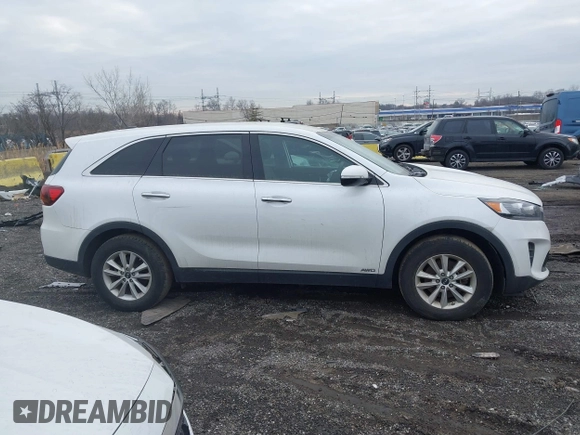 2019 Kia Sorento LX with VIN 5XYPGDA37KG523653, listed as a IAAI auction lot 41231464 with 51,268 mi miles. Bid and sale history available at carsss.com. Image 13.