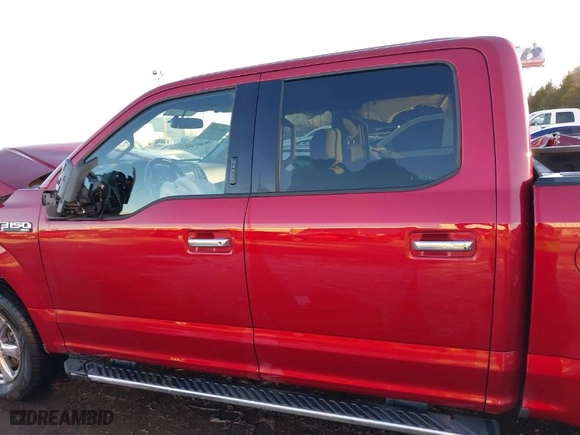 2018 Ford F-150 XL with VIN 1FTEW1EP9JFE03618, listed as a IAAI auction lot 38641565 with 83,524 mi miles. Bid and sale history available at carsss.com. Image 15.