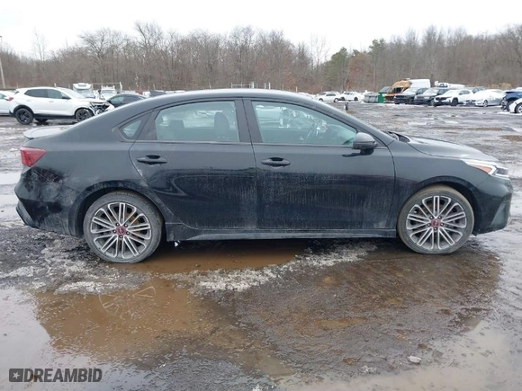 2022 Kia Forte GT with VIN 3KPF44AC1NE438135, listed as a IAAI auction lot 41554755 with 28,433 mi miles. Bid and sale history available at carsss.com. Image 13.