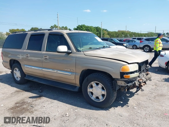 2005 GMC Yukon XL SLT with VIN 1GKEC16Z25J229939, listed as a IAAI auction lot 42064340 with 211,964 mi miles. Bid and sale history available at carsss.com. Image 1.