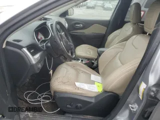2017 Jeep Cherokee Limited with VIN 1C4PJLDB8HW526250, listed as a Copart auction lot 73031994 with 0 mi miles and Salvage Title. Bid and sale history available at carsss.com. Image 7.