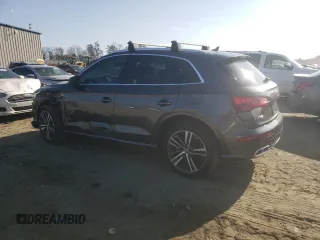 2020 Audi Q5 Premium Plus z VIN WA1E2AFY1L2049195, wystawiony jako Copart lot #43846705 z przebiegiem 45 488 mil mil oraz Szkoda całkowita • Salvage title. Historia ofert i sprzedaży dostępna na DreamBid. Obrazek 2.