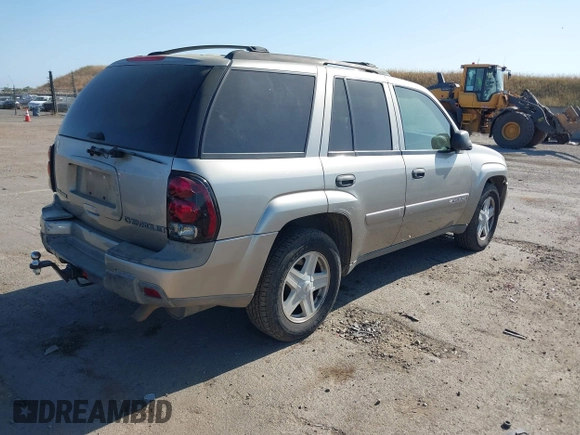 2003 Chevrolet TrailBlazer LTZ with VIN 1GNDT13S132412410, listed as a IAAI auction lot 42208015 with 351,588 mi miles and . Bid and sale history available at DreamBid. Image 4.