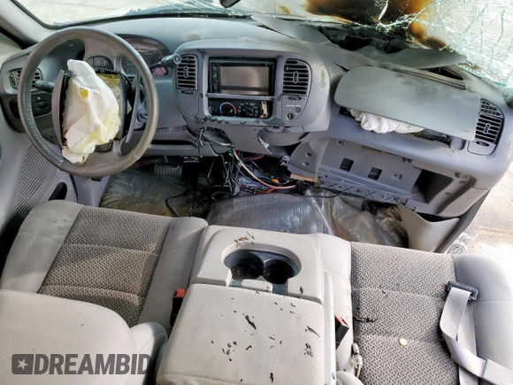 2003 Ford F-150 XL with VIN 1FTRX07273KC06967, listed as a Copart auction lot 61370265 with Not provided miles and Non repairable. Bid and sale history available at DreamBid. Image 8.