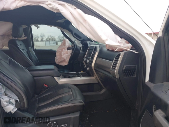 2021 Ford F-250 XL with VIN 1FT7W2BT4MEC60622, listed as a IAAI auction lot 41523519 with 116,037 mi miles and . Bid and sale history available at DreamBid. Image 5.