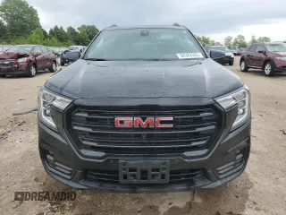 2024 GMC Terrain SLT with VIN 3GKALVEG1RL379965, listed as a Copart auction lot 58389365 with 10,555 mi miles and Salvage title. Bid and sale history available at DreamBid. Image 5.