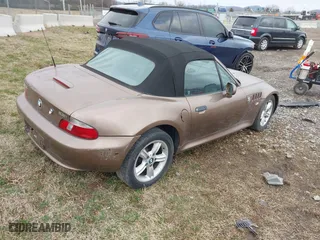 2001 BMW Z3 2.5i with VIN WBACN33411LK45174, listed as a IAAI auction lot 41562008 with 1 mi miles. Bid and sale history available at carsss.com. Image 4.