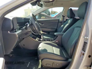 2024 Hyundai Kona Limited with VIN KM8HE3A32RU090154, listed as a Copart auction lot 52388295 with 4,184 mi miles and Salvage Title. Bid and sale history available at carsss.com. Image 7.