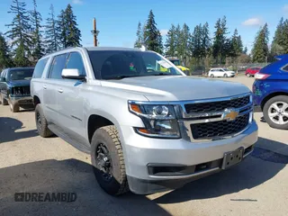 2020 Chevrolet Suburban LT with VIN 1GNSKHKC6LR122250, listed as a IAAI auction lot 41711820 with 95,457 mi miles. Bid and sale history available at carsss.com. Image 1.