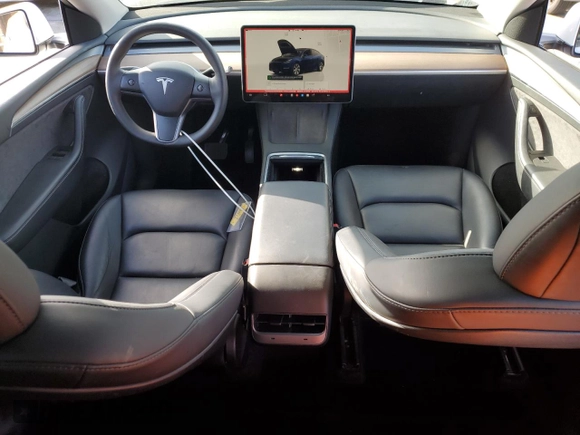 2023 Tesla Model Y Long Range with VIN 7SAYGAEE7PF619170, listed as a Copart auction lot 47647585 with 35,674 mi miles and Salvage Title. Bid and sale history available at DreamBid. Image 8.