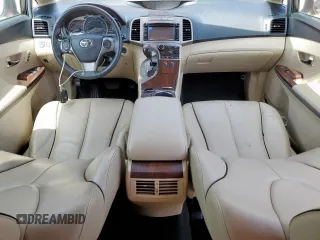 2014 Toyota Venza LE with VIN 4T3ZK3BB4EU069102, listed as a Copart auction lot 63119235 with 232,963 mi miles and Clean title. Bid and sale history available at DreamBid. Image 8.
