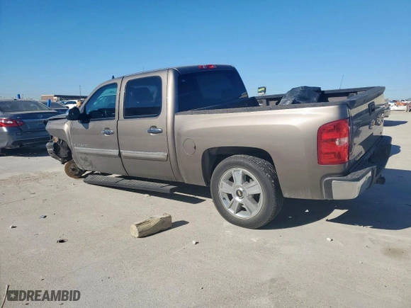 2012 Chevrolet Silverado 1500 LT with VIN 3GCPCSE08CG259734, listed as a Copart auction lot 49921085 with 105,852 mi miles and Salvage Title. Bid and sale history available at carsss.com. Image 2.