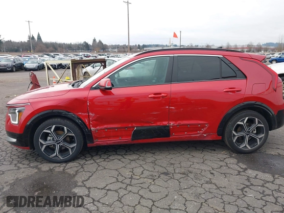 2023 Kia Niro EX with VIN KNDCR3LE8P5040383, listed as a IAAI auction lot 41538602 with 32,494 mi miles. Bid and sale history available at carsss.com. Image 6.