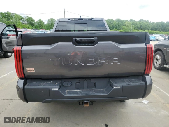 2022 Toyota Tundra SR with VIN 5TFKB5AA3NX016733, listed as a Copart auction lot 56575425 with 27,915 mi miles and Clean title. Bid and sale history available at DreamBid. Image 6.