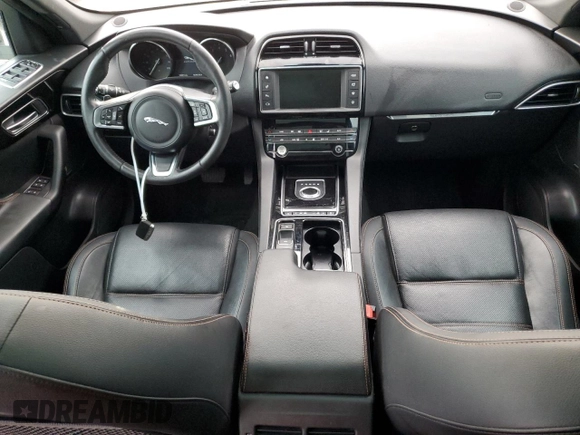 2018 Jaguar F-Pace 35t Prestige with VIN SADCK2EV0JA245372, listed as a Copart auction lot 54076744 with 135,901 mi miles and Salvage title. Bid and sale history available at DreamBid. Image 8.