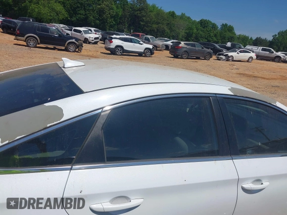 2016 Hyundai Sonata SE with VIN 5NPE24AF5GH434485, listed as a IAAI auction lot 42144259 with 128,368 mi miles and . Bid and sale history available at carsss.com. Image 6.