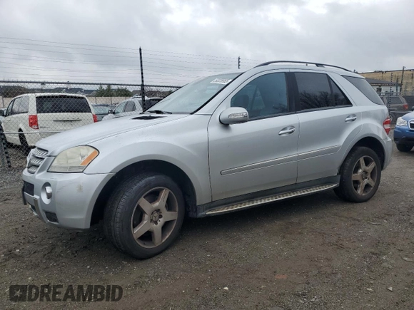 2008 Mercedes-Benz M 550 с VIN 4JGBB72E18A405497, выставлен на аукционе Copart как лот 50328955 с пробегом 248 384 миль миль и Чистый • Clean title. История ставок и продаж доступна на DreamBid. Изображение 1.