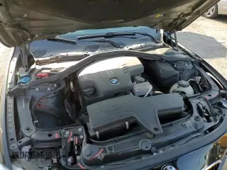 2017 BMW 3 Series 320i z VIN WBA8A9C56HK619582, wystawiony jako Copart lot #64508225 z przebiegiem 120 177 mil mil oraz Szkoda całkowita • Salvage title. Historia ofert i sprzedaży dostępna na DreamBid. Obrazek 13.
