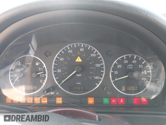 2003 Mercedes-Benz M 350 with VIN 4JGAB57EX3A438290, listed as a IAAI auction lot 42670213 with 246,915 mi miles and . Bid and sale history available at DreamBid. Image 7.