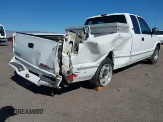 1997 GMC Sonoma SLS with VIN 1GTCS19X2V8528709, listed as a IAAI auction lot 40853983 with 243,171 mi miles and . Bid and sale history available at DreamBid. Image 6.
