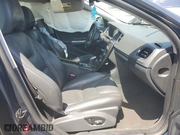 2013 Volvo S60 T5 Premier with VIN YV1612FS4D2230401, listed as a Copart auction lot 63463655 with 210,680 mi miles and Salvage title. Bid and sale history available at DreamBid. Image 7.