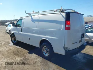 2008 Chevrolet Express Cargo Van with VIN 1GCGG25C481179562, listed as a IAAI auction lot 41582058 with 150,510 mi miles. Bid and sale history available at carsss.com. Image 3.