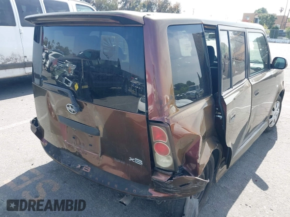 2006 Scion xB z VIN JTLKT334664123419, wystawiony jako IAAI lot #42293009 z przebiegiem 193 603 mil mil oraz . Historia ofert i sprzedaży dostępna na DreamBid. Obrazek 6.