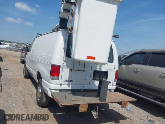 1999 Ford Econoline Cargo with VIN 1FTSE34L8XHB32421, listed as a IAAI auction lot 42826463 with 201,784 mi miles and . Bid and sale history available at DreamBid. Image 3.
