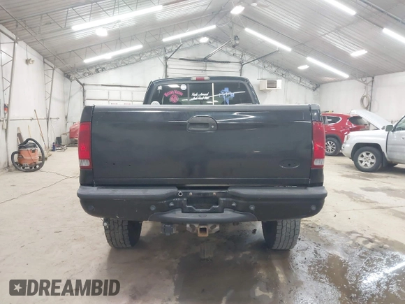2004 Ford F-350 XL z VIN 1FTSW31P74EB44030, wystawiony jako IAAI lot #42232329 z przebiegiem 141 796 mil mil oraz . Historia ofert i sprzedaży dostępna na DreamBid. Obrazek 16.