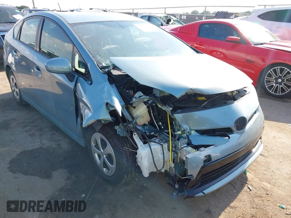 2014 Toyota Prius Four with VIN JTDKN3DUXE1818376, listed as a IAAI auction lot 39833114 with 138,302 mi miles. Bid and sale history available at carsss.com. Image 6.