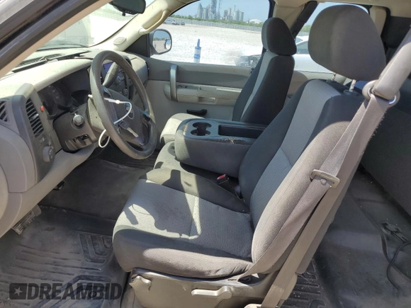 2008 Chevrolet Silverado 1500 1LT with VIN 1GCEC19038Z224229, listed as a Copart auction lot 52804725 with 147,186 mi miles and Salvage Title. Bid and sale history available at DreamBid. Image 7.