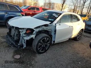 2022 Lexus UX with VIN JTHP9JBH9N2057661, listed as a Copart auction lot 81083394 with 26,443 mi miles and Salvage Title. Bid and sale history available at carsss.com. Image 1.