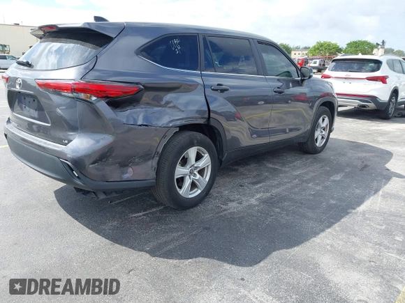 2023 Toyota Highlander L z VIN 5TDKDRAH7PS509046, wystawiony jako IAAI lot #41572986 z przebiegiem 50 039 mil mil oraz . Historia ofert i sprzedaży dostępna na DreamBid. Obrazek 4.