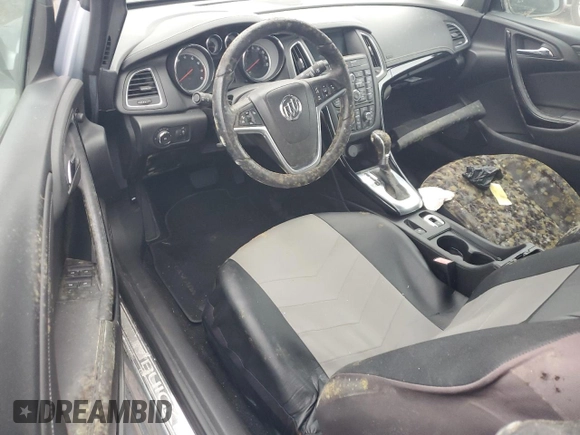 2019 Buick Cascada Premium с VIN W04WH3N51KG311627, выставлен на аукционе Copart как лот 74684984 с пробегом Не указан миль и На запчасти • Non repairable. История ставок и продаж доступна на DreamBid. Изображение 8.