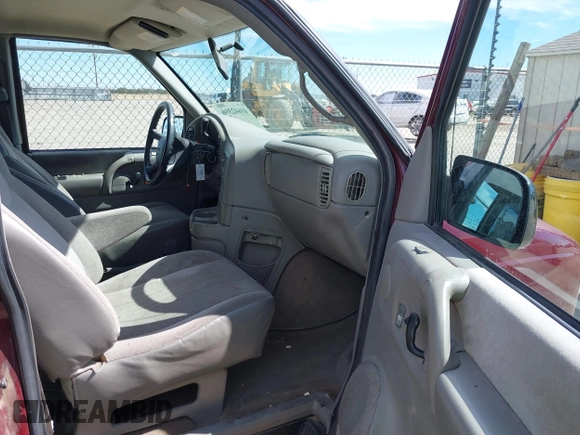 2005 GMC Safari z VIN 1GKEL19X75B505312, wystawiony jako IAAI lot #41642396 z przebiegiem 161 623 mil mil oraz . Historia ofert i sprzedaży dostępna na DreamBid. Obrazek 5.