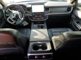 2022 Ford Expedition XLT with VIN 1FMJU1HT4NEA58969, listed as a Copart auction lot 75563424 with 27,905 mi miles and Salvage Title. Bid and sale history available at carsss.com. Image 8.