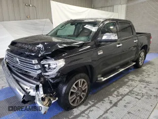 2018 Toyota Tundra SR5 with VIN 5TFAW5F16JX748325, listed as a Copart auction lot 58472055 with 140,830 mi miles and Salvage title. Bid and sale history available at DreamBid. Image 1.