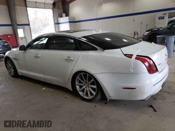 2013 Jaguar XJ with VIN SAJWA2GB3DLV41012, listed as a Copart auction lot 78903144 with 116,923 mi miles and Clean Title. Bid and sale history available at carsss.com. Image 2.