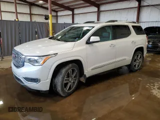 2017 GMC Acadia Denali z VIN 1GKKNXLS5HZ145773, wystawiony jako Copart lot #55813345 z przebiegiem 100 861 mil mil oraz Szkoda całkowita • Salvage title. Historia ofert i sprzedaży dostępna na DreamBid. Obrazek 1.
