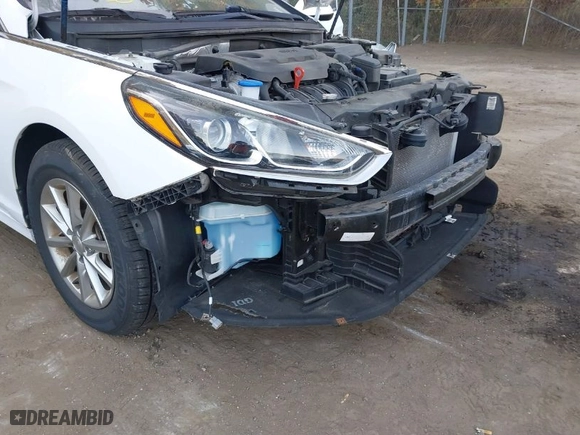2018 Hyundai Sonata SE with VIN 5NPE24AF3JH674366, listed as a IAAI auction lot 40741250 with 79,596 mi miles. Bid and sale history available at carsss.com. Image 19.