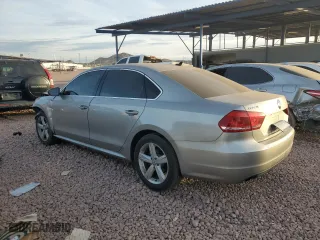 2012 Volkswagen Passat SE with VIN 1VWBH7A38CC092395, listed as a Copart auction lot 87015864 with 176,150 mi miles and Salvage Title. Bid and sale history available at carsss.com. Image 2.