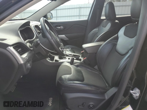 2018 Jeep Cherokee Latitude Plus with VIN 1C4PJLLB6JD553255, listed as a Copart auction lot 50999745 with 95,828 mi miles and Clean Title. Bid and sale history available at DreamBid. Image 7.