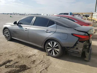 2019 Nissan Altima 2.5 S with VIN 1N4BL4BV0KC212310, listed as a Copart auction lot 51321905 with 39,289 mi miles and Salvage Title. Bid and sale history available at carsss.com. Image 2.