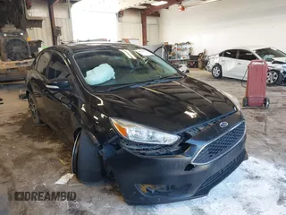 2015 Ford Focus SE with VIN 1FADP3F22FL211401, listed as a IAAI auction lot 42056756 with 113,257 mi miles and . Bid and sale history available at DreamBid. Image 1.