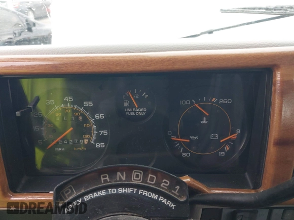 1994 Chevrolet Chevy Van z VIN 1GBEG25K7RF187968, wystawiony jako IAAI lot #41805666 z przebiegiem 224 279 mil mil oraz . Historia ofert i sprzedaży dostępna na DreamBid. Obrazek 7.
